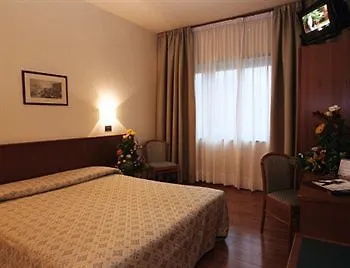 Piave Apartment Mestre Italy